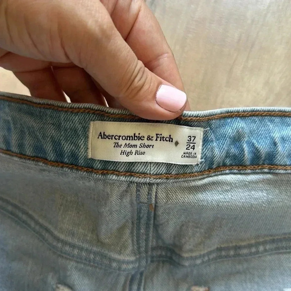 NWT Abercrombie & Fitch The Mom Short High Rise Plus Sz 37/24 - Picture 4 of 7